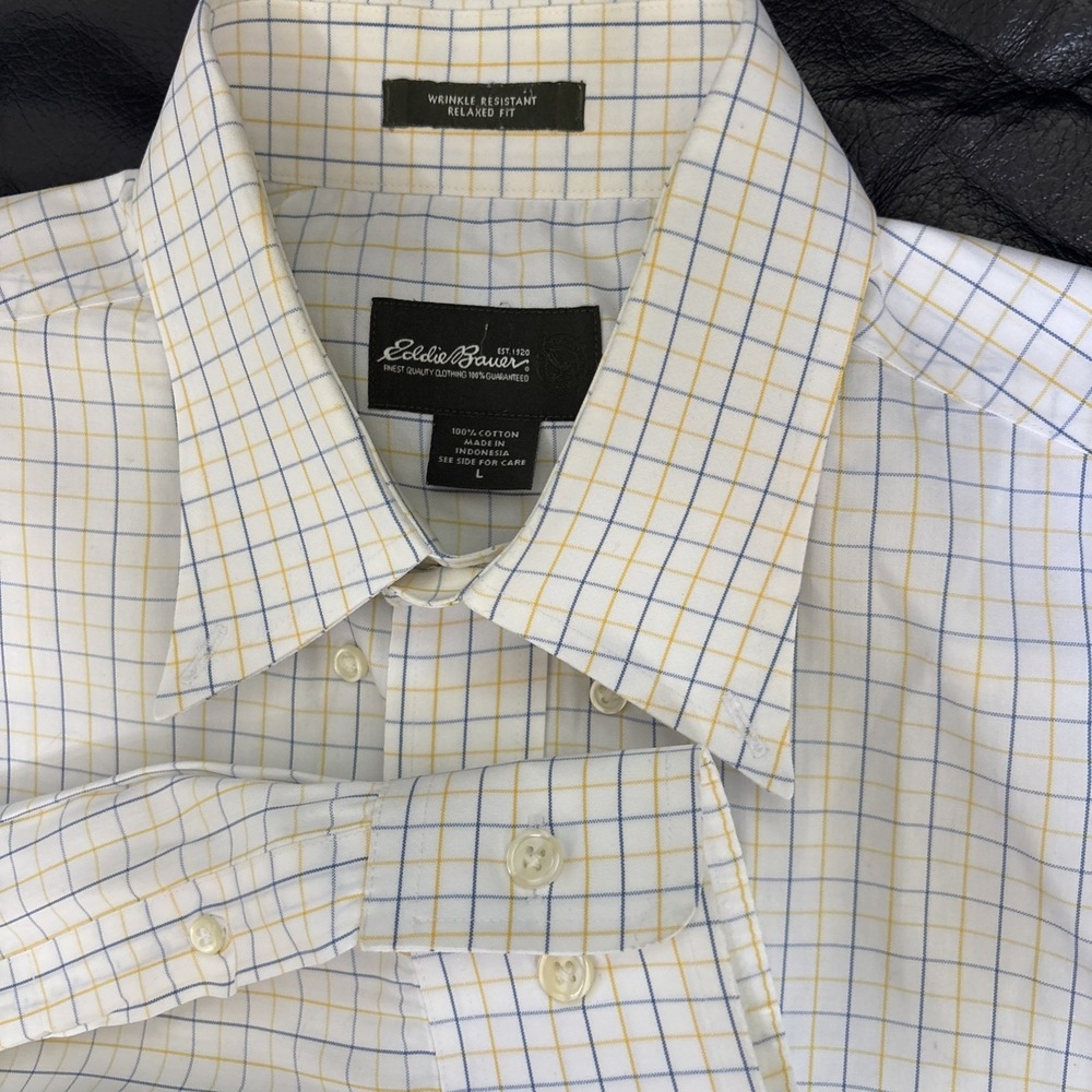 Eddie Bauer Mens Relaxed Fit Wrinkle Resistant Button-Up Shirt White Blue Yellow